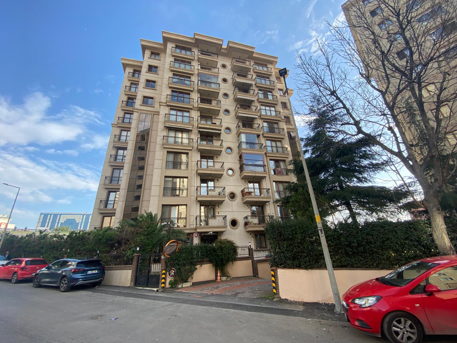 Müyesser dağlı apt